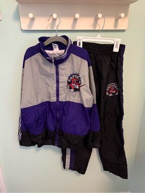 Vintage Toronto Raptors Windbreaker Tracksuit Set